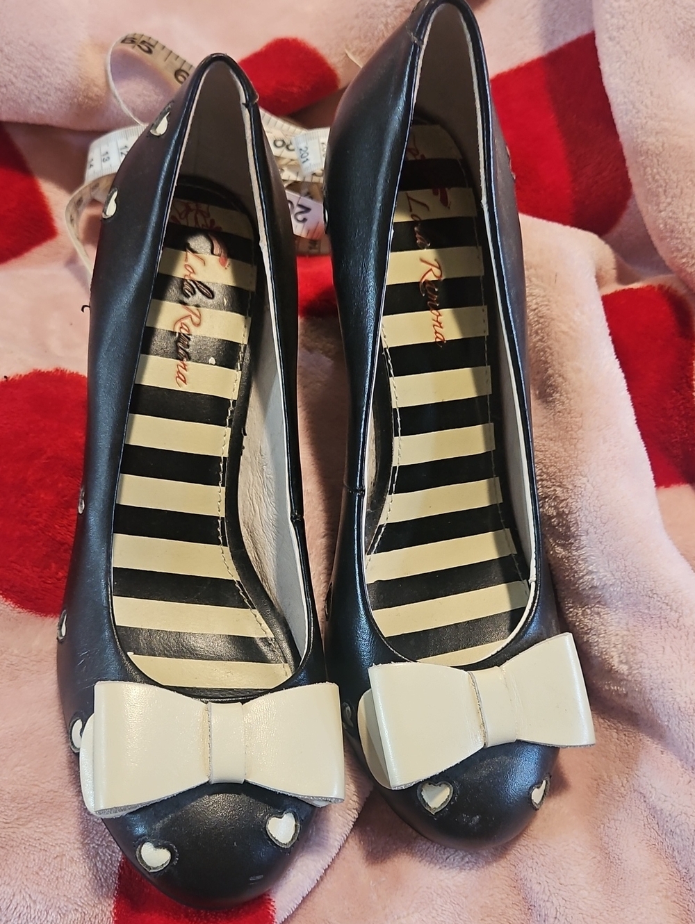 Women’s Black Bow Heels with White Heart Accents